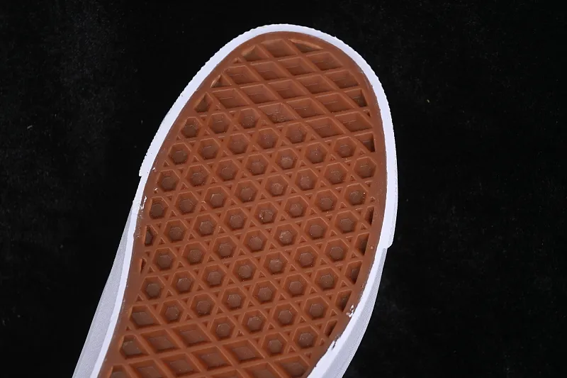All categories Vans Vans series Vans Low Vans low top Vans Old Skool Vans patent leather low-top casual skateboard shoes VN000E8VCCZ